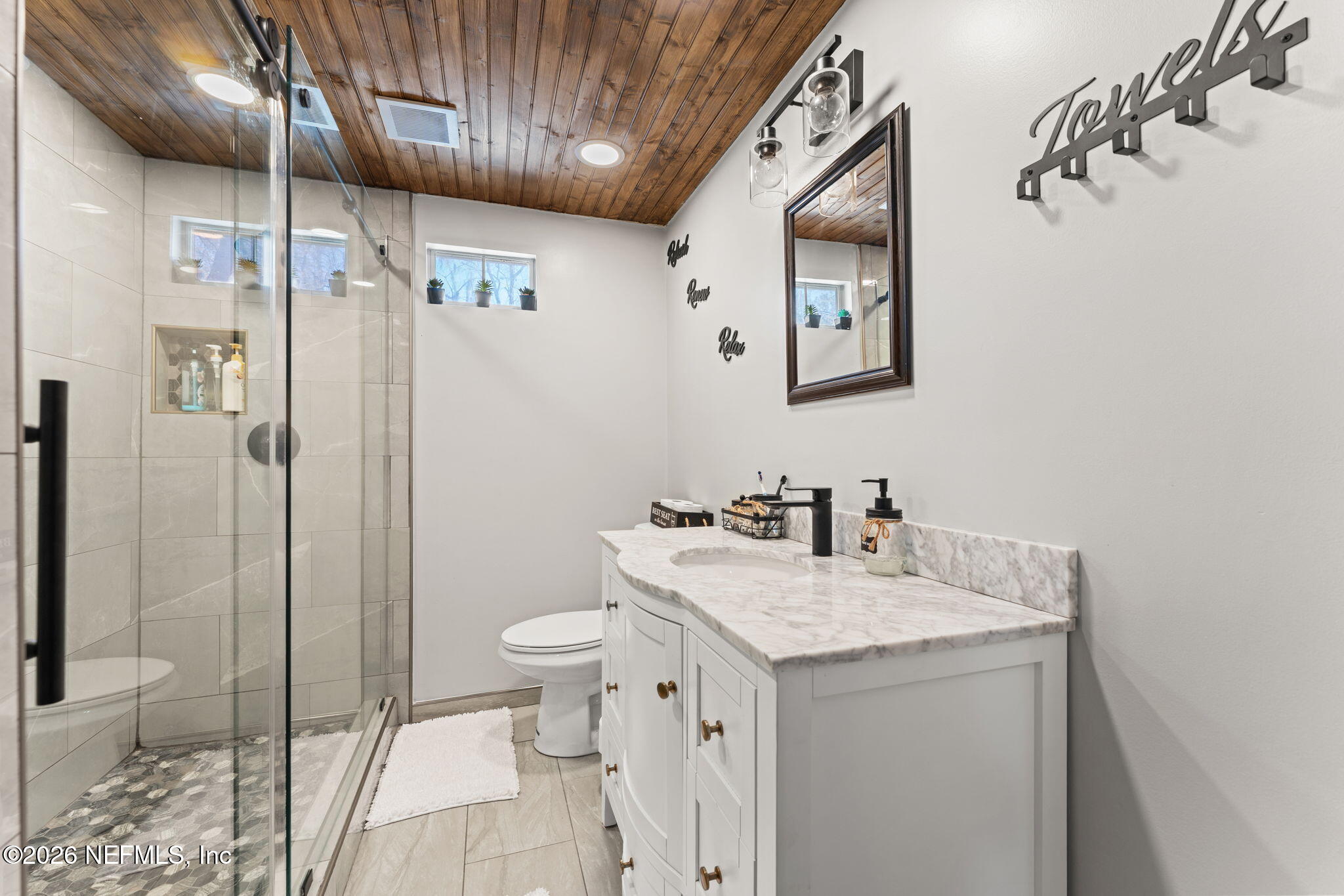 540176 Lem Turner Road Callahan, FL 32011 - Photo 17 of 36 Main Home Upstairs Bathroom