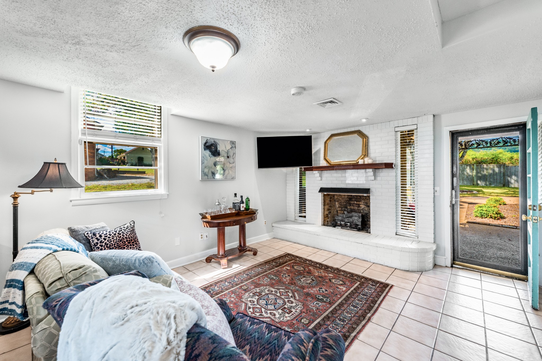 5123 Regent Drive Nashville, TN 37220 - Photo 13 of 29 a living room with furniture and a fireplace