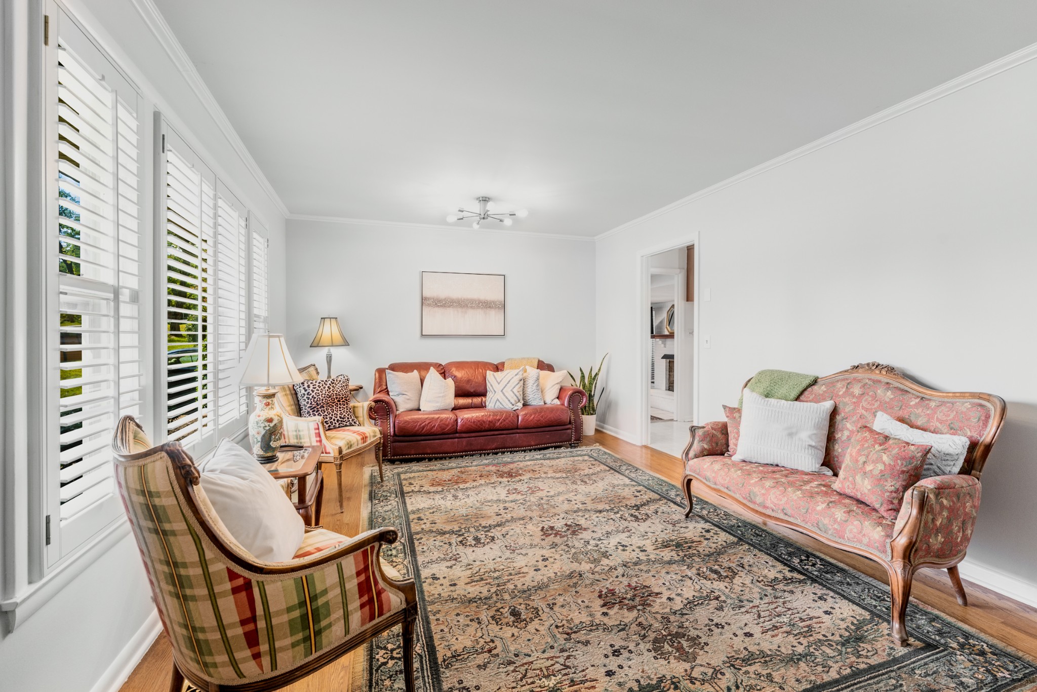 5123 Regent Drive Nashville, TN 37220 - Photo 7 of 29 a living room with furniture and a rug