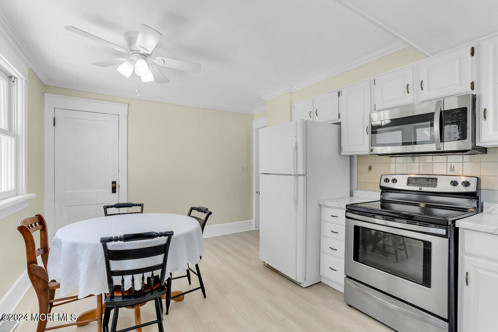 66 Carpenter Street Red Bank, NJ 07701 - Photo 15 of 35 019_mjb04395