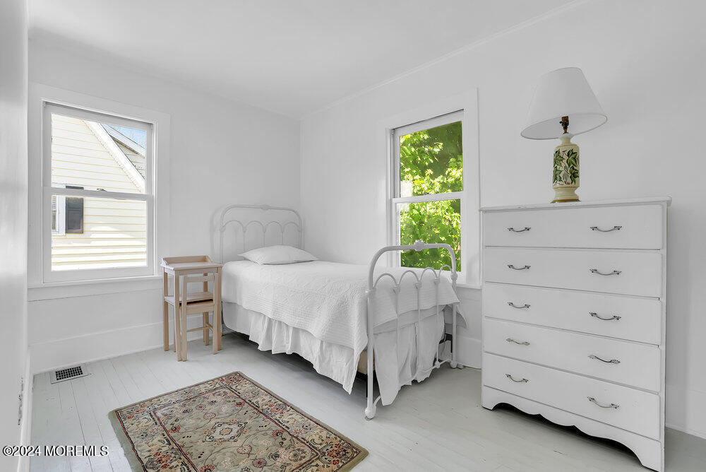 66 Carpenter Street Red Bank, NJ 07701 - Photo 22 of 35 033_mjb04475