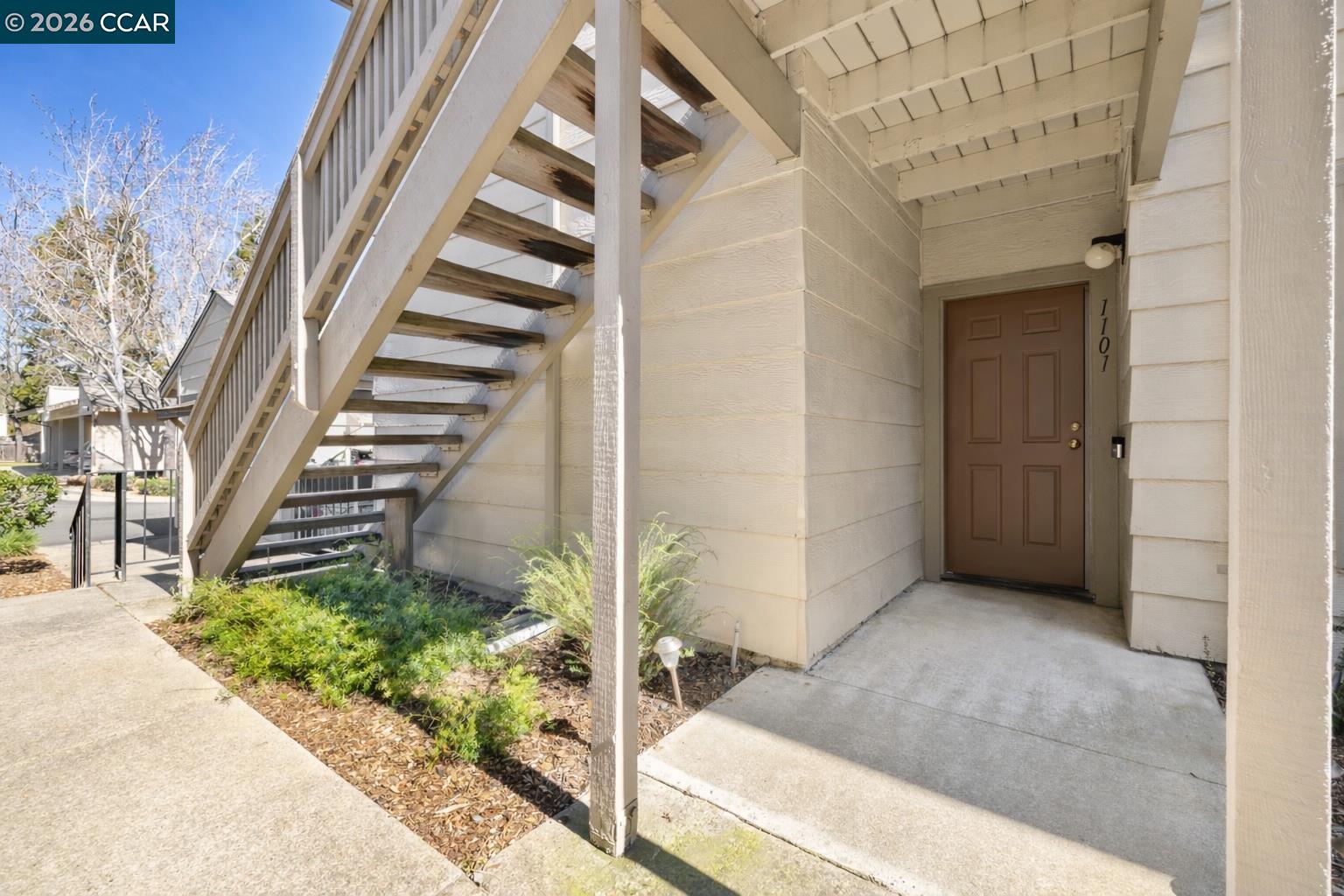 1101 Chelsea Hercules, CA 94547 - Photo 3 of 43