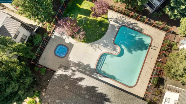 a view of a bird bath