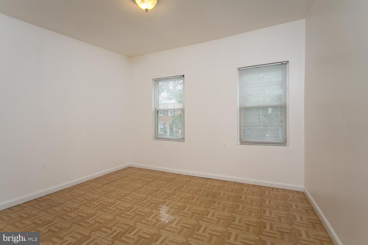 1524 Byrd Street Baltimore, MD 21230 - Photo 15 of 30 Two Oversize Windows Bring in Plenty of Light