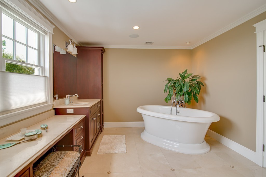 15 Cutting Road Swampscott, MA 01907 - Photo 15 of 30 Gallery Image 15