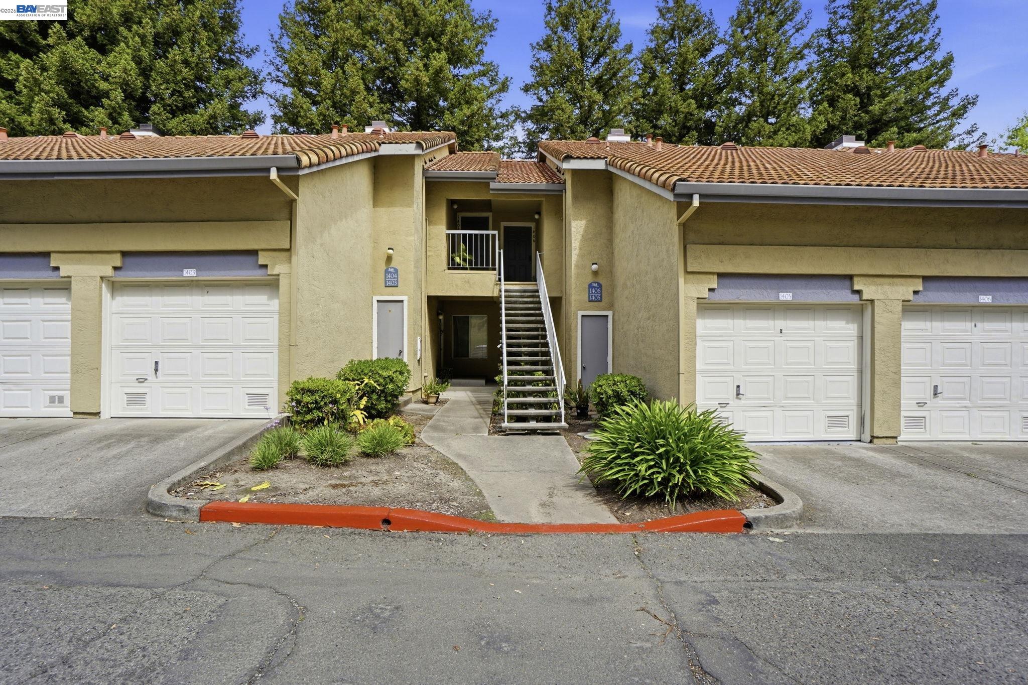 1405 Forest Run Hercules, CA 94547 - Photo 2 of 26 front view of a house