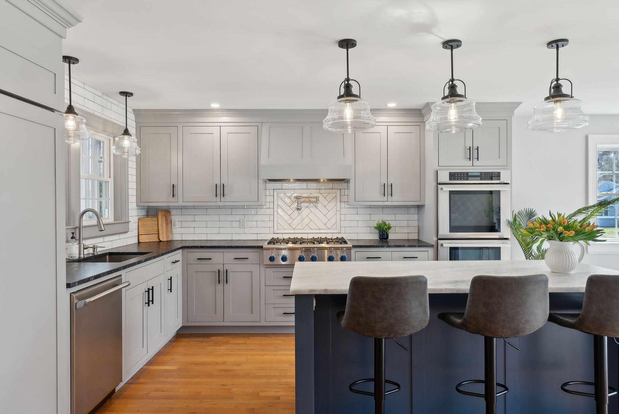 11 Cheverus Road Cape Elizabeth, ME 04107 - Photo 12 of 47 Kitchen