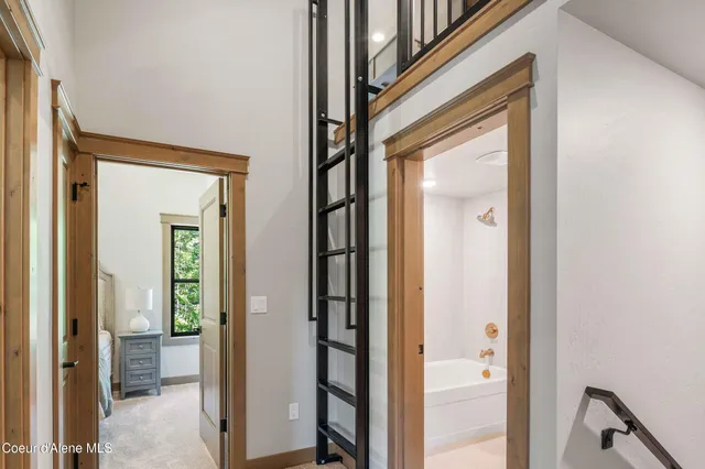 $2,590,000 | 42 Olaf Court, Sandpoint, ID 83864