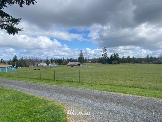 124 Rice Lane Onalaska, WA 98570 - Photo 3 of 28 Gallery Image 3