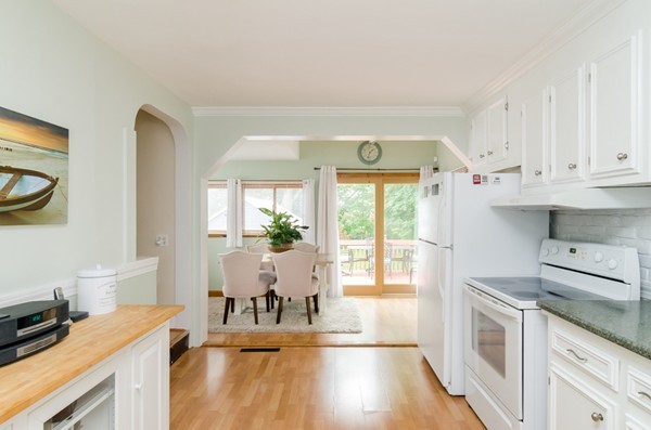 19 Pierce Road Weymouth, MA 02188 - Photo 12 of 30 Gallery Image 12