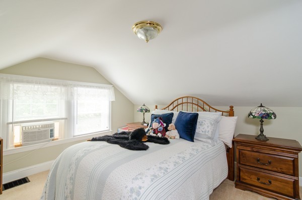 19 Pierce Road Weymouth, MA 02188 - Photo 22 of 30 Gallery Image 22