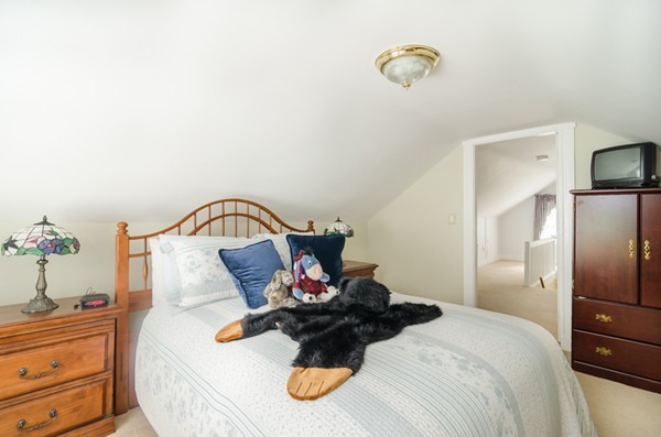 19 Pierce Road Weymouth, MA 02188 - Photo 23 of 30 Gallery Image 23