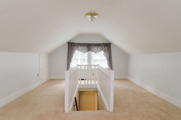 19 Pierce Road Weymouth, MA 02188 - Photo 25 of 30 Gallery Image 25