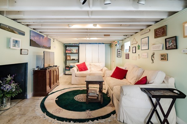 19 Pierce Road Weymouth, MA 02188 - Photo 27 of 30 Gallery Image 27
