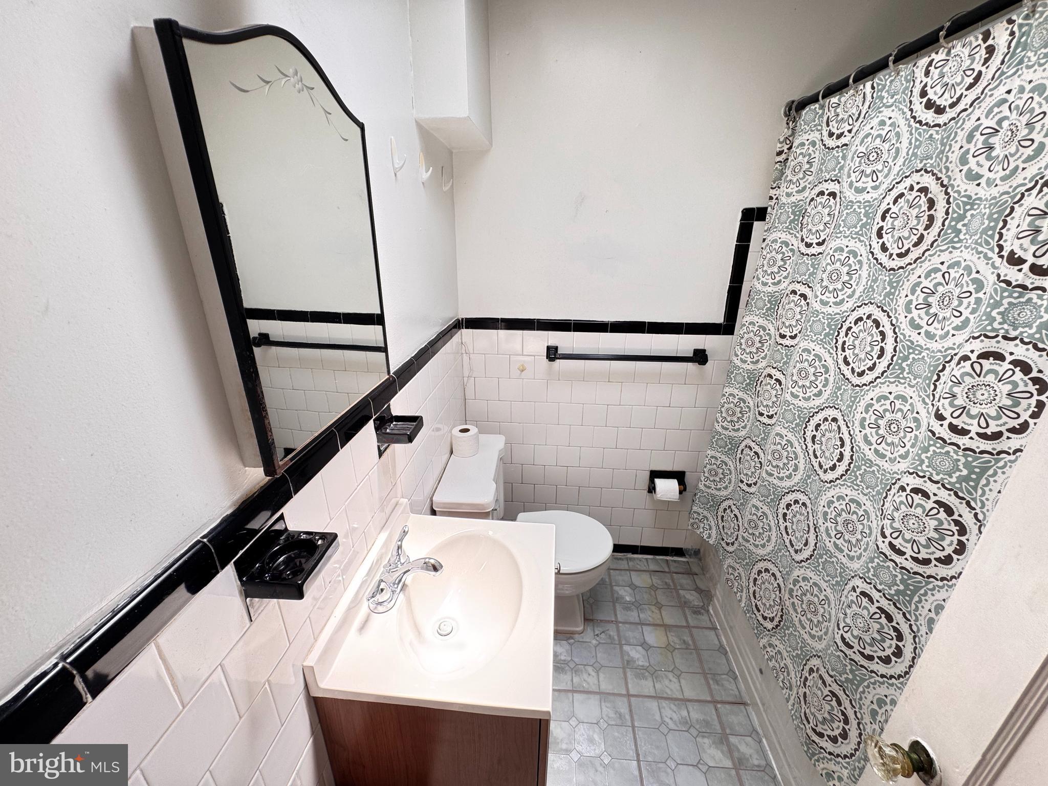 1221 Haverhill Road Baltimore, MD 21229 - Photo 8 of 15