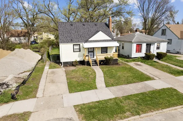 $115,000 | 19990 Pinehurst Street, Detroit, MI 48221