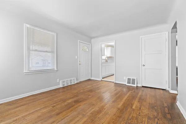 $115,000 | 19990 Pinehurst Street, Detroit, MI 48221