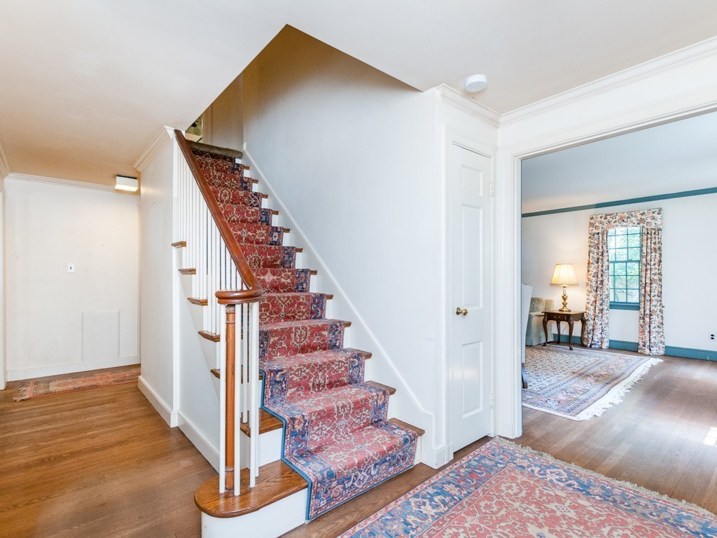 77 Fairway Road Brookline, MA 02467 - Photo 3 of 22 Gallery Image 3