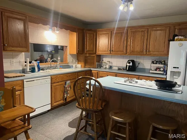 $160,000 | 125 East Johnson Street, Vandalia, IL 62471