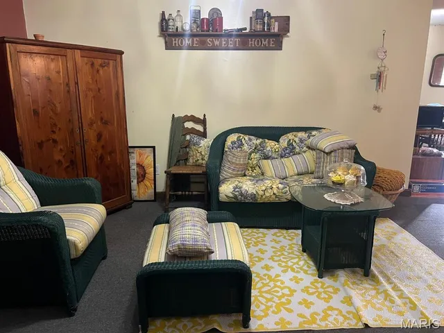 $160,000 | 125 East Johnson Street, Vandalia, IL 62471