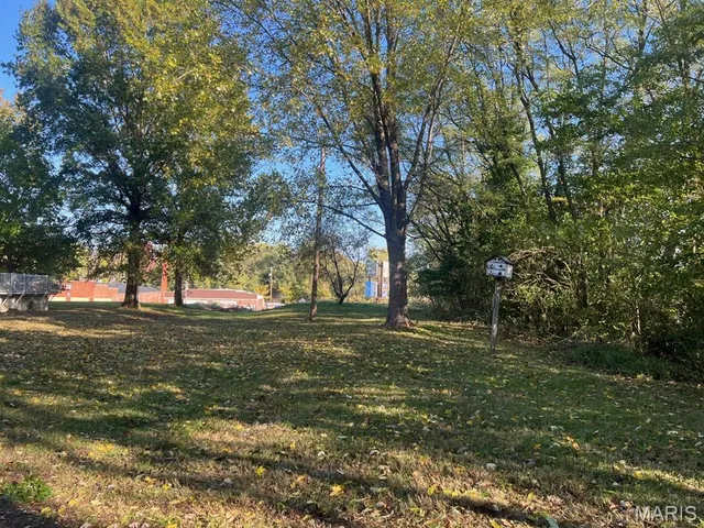 $160,000 | 125 East Johnson Street, Vandalia, IL 62471