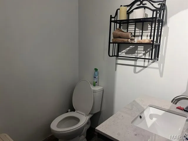 $160,000 | 125 East Johnson Street, Vandalia, IL 62471