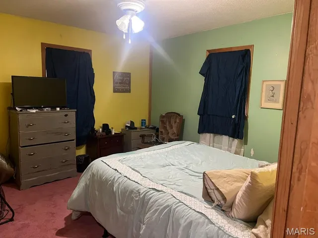 $160,000 | 125 East Johnson Street, Vandalia, IL 62471