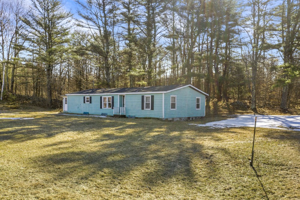 78 Rines Road Wakefield, NH 03872 - Photo 2 of 17 Gallery Image 2