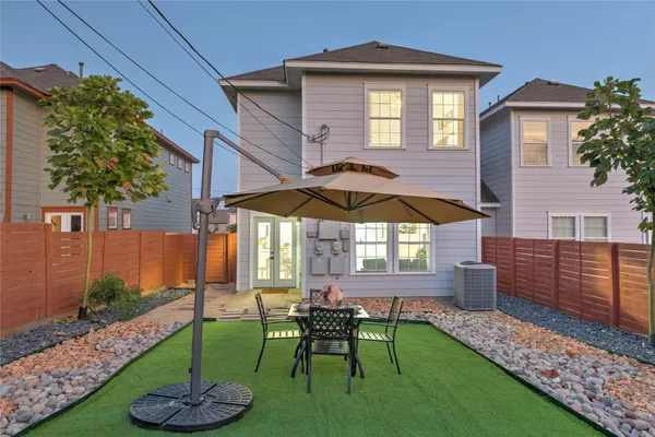 $2,395 | 7510 Lazy Creek Drive, Unit B, Austin, TX 78724