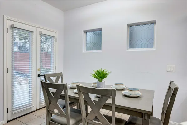 $2,395 | 7510 Lazy Creek Drive, Unit B, Austin, TX 78724