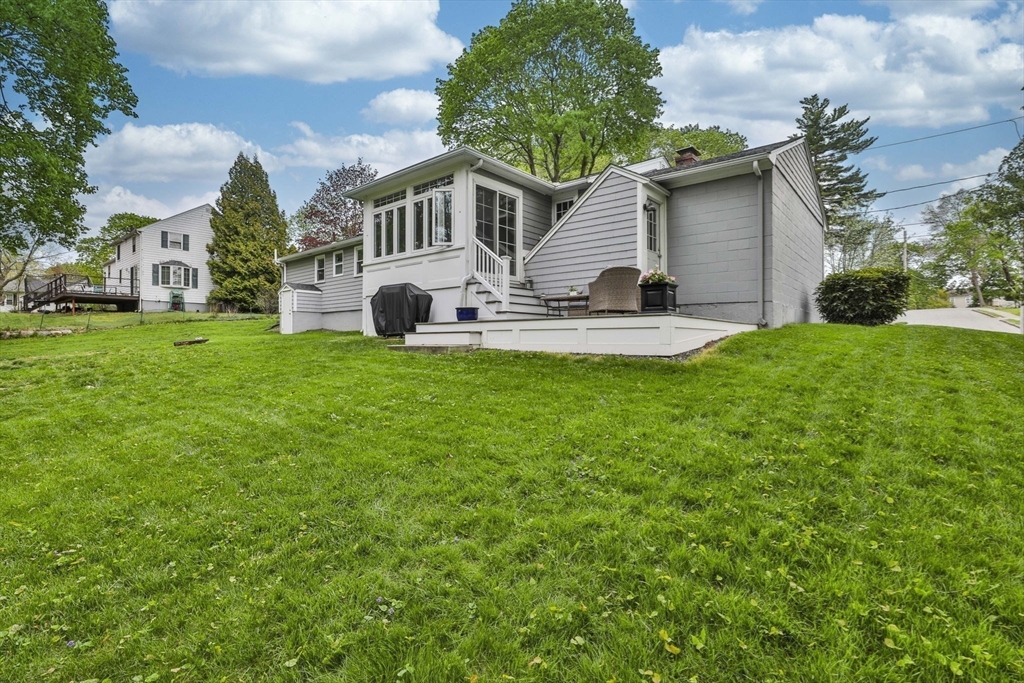 11 Gerry Road Lynnfield, MA 01940 - Photo 34 of 39 Gallery Image 34