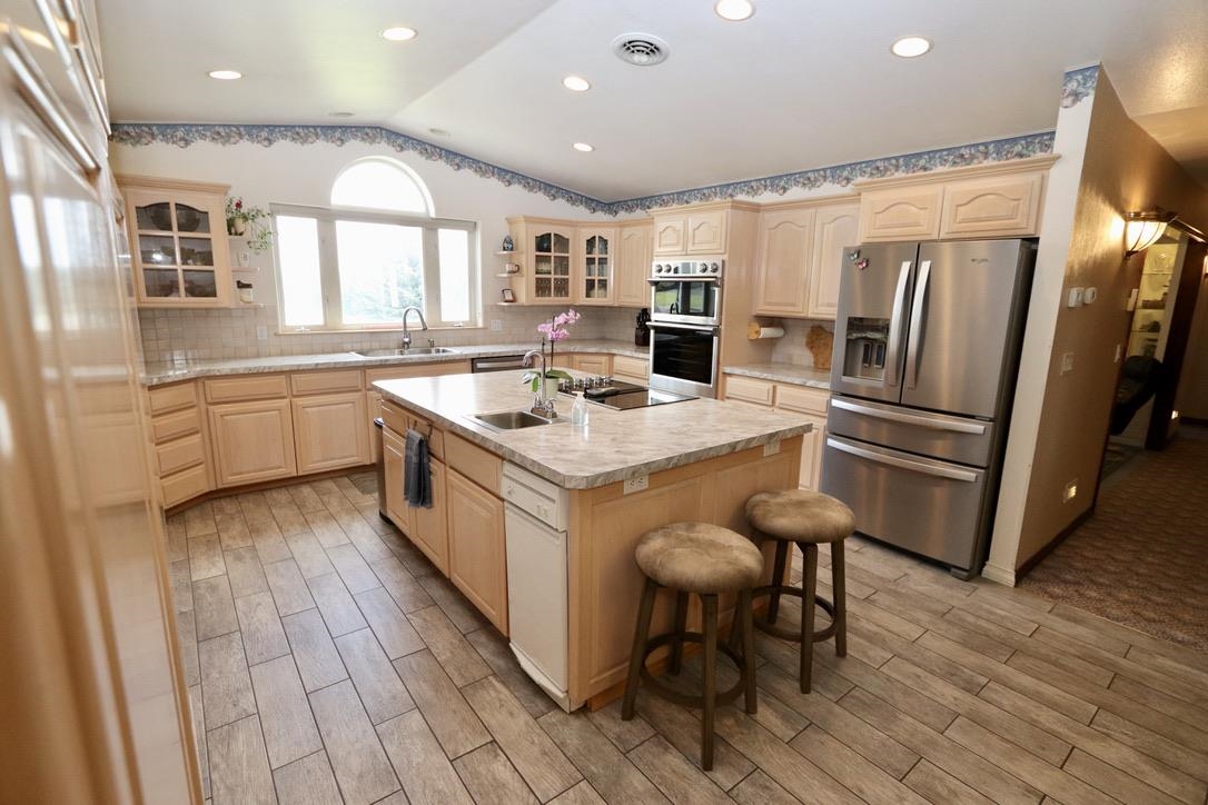 202 South Jackson Road Fairfield, WA 99012 - Photo 8 of 48
