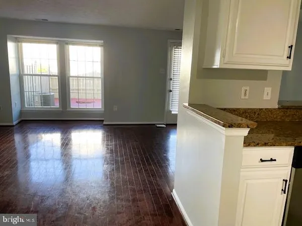 $2,200 | 572 Cascade Way, Frederick, MD 21703