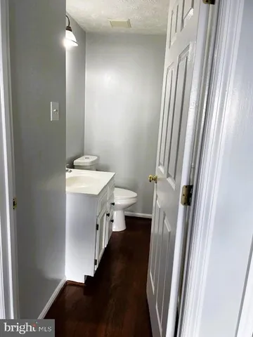 $2,300 | 572 Cascade Way, Frederick, MD 21703