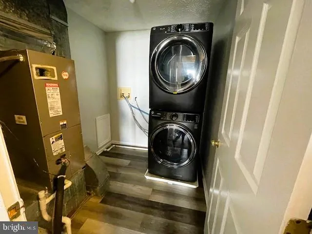 $2,300 | 572 Cascade Way, Frederick, MD 21703