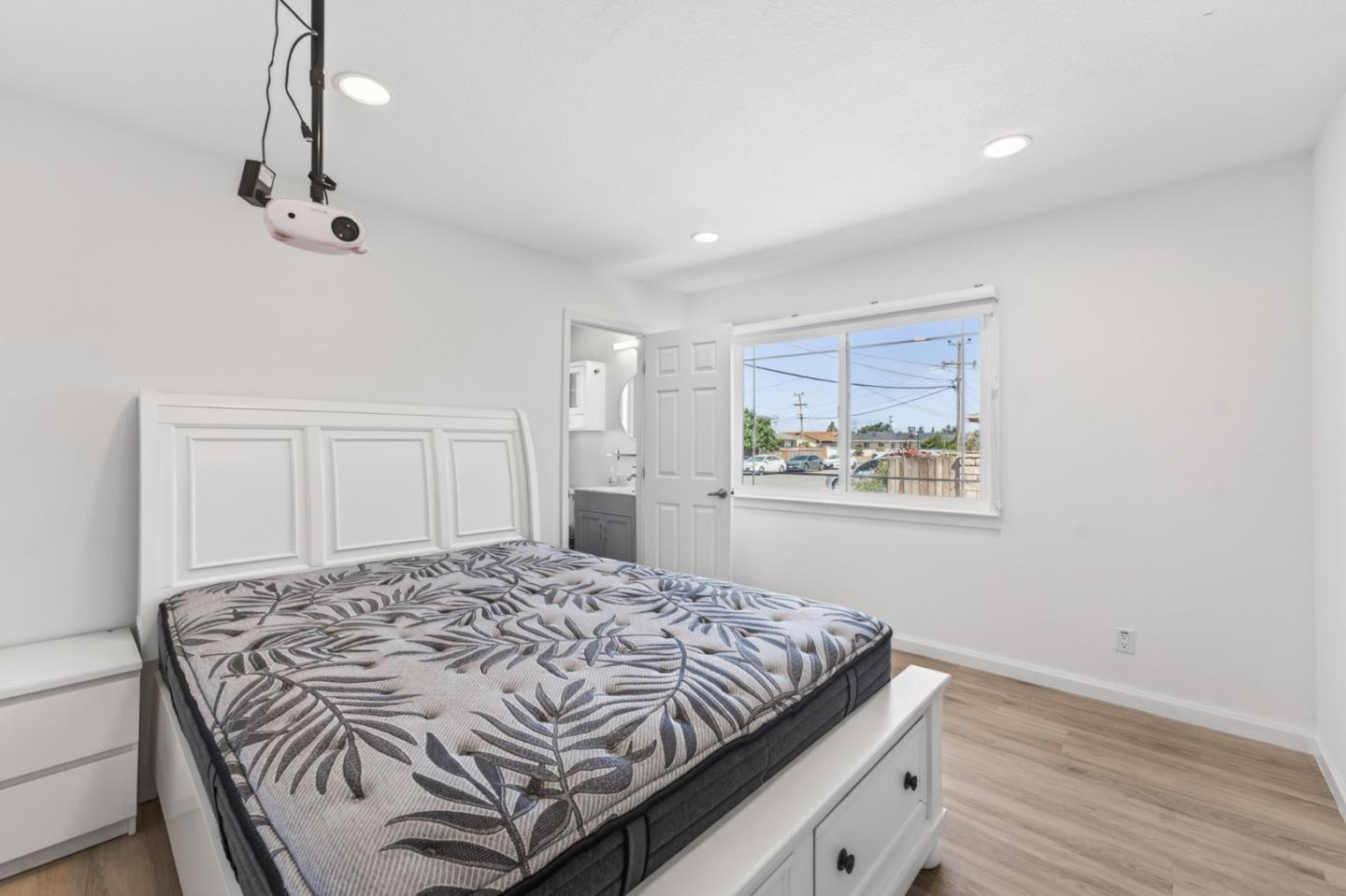 14234 Tiburon Road San Leandro, CA 94577 - Photo 11 of 36
