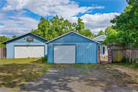 $1,300,000 | 2062-2070 Ludwig Avenue, Santa Rosa, CA 95407