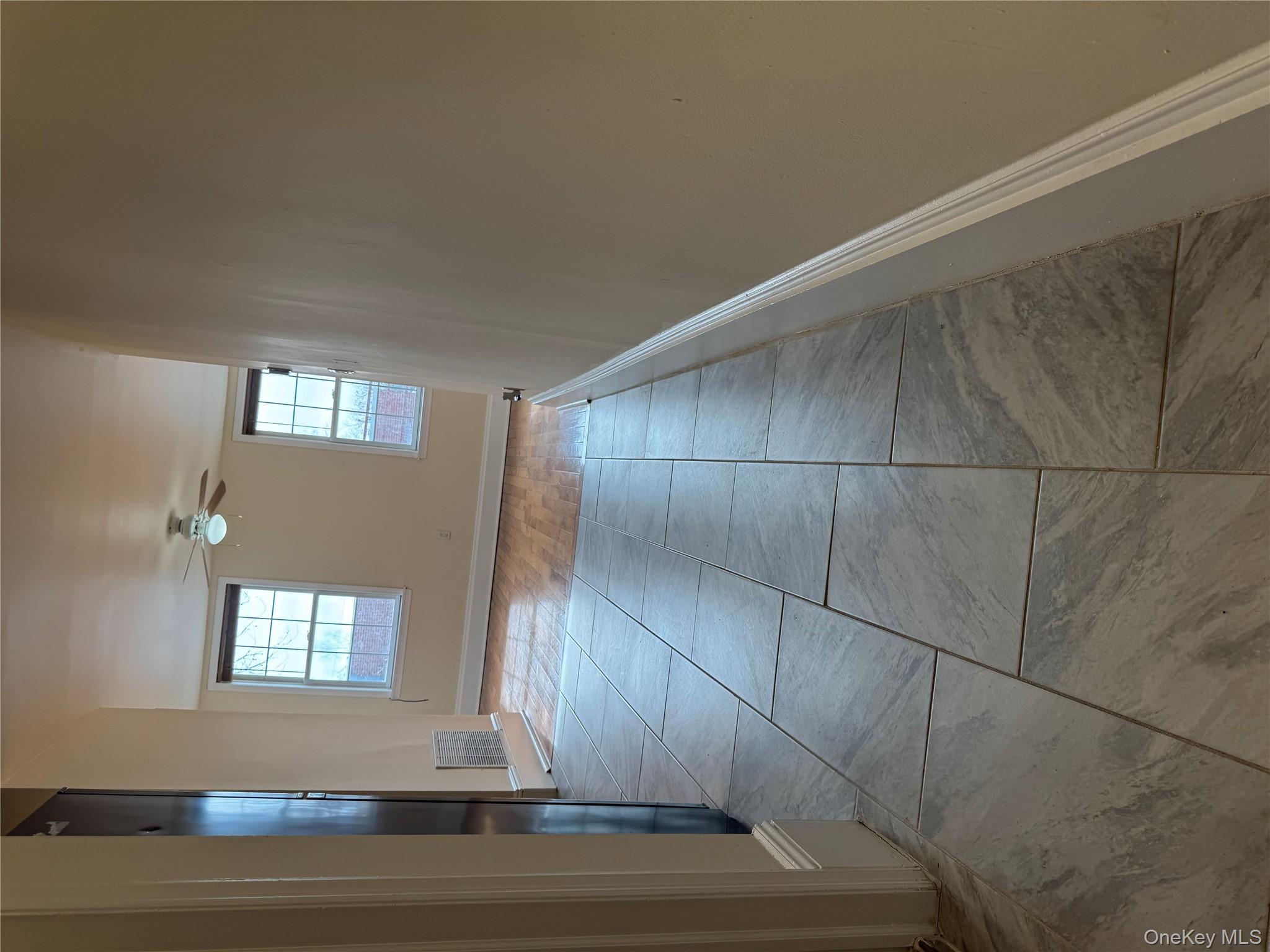 284 Main Street, Unit 2D Beacon, NY 12508 - Photo 7 of 9