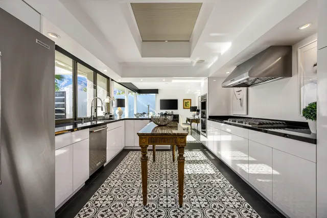 $2,837,430 | 3410 Andreas Hills Drive, Palm Springs, CA 92264