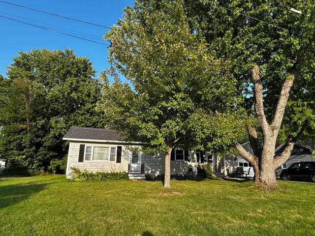 $249,000 | 10 Sheridan Street, Newport, ME 04953