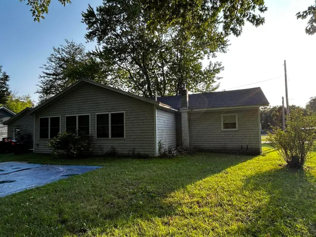 $249,000 | 10 Sheridan Street, Newport, ME 04953