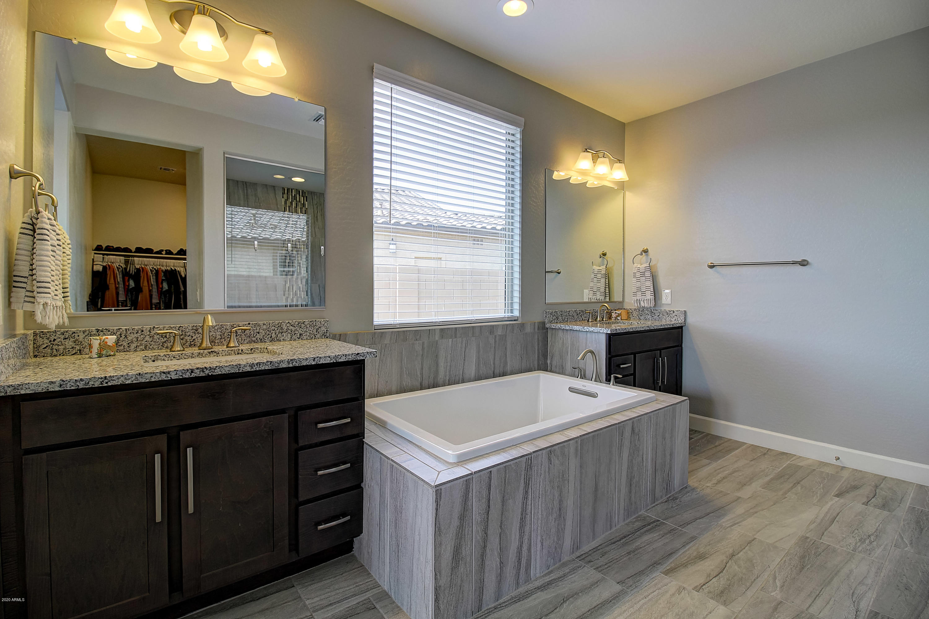 18285 West Tecoma Road Goodyear, AZ 85338 - Photo 19 of 60 Soaking Tub