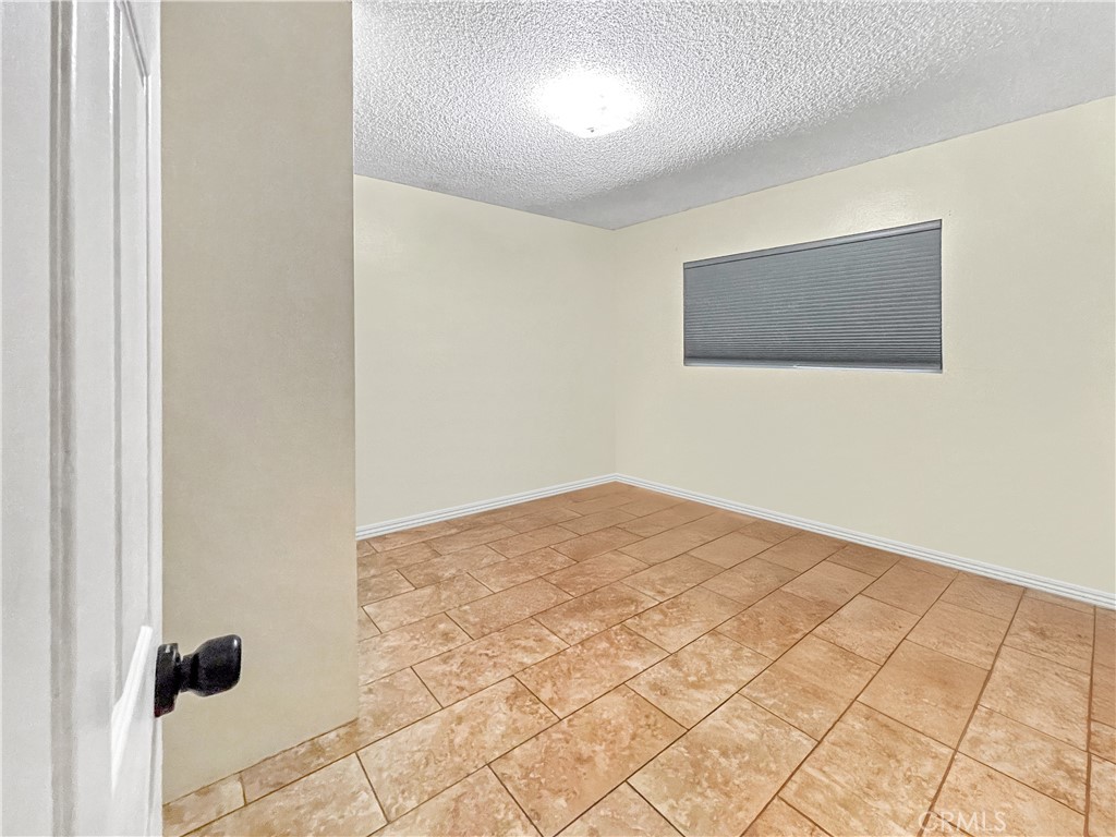 4084 137th Street, Unit B Hawthorne, CA 90250 - Photo 8 of 8 a view of an empty room