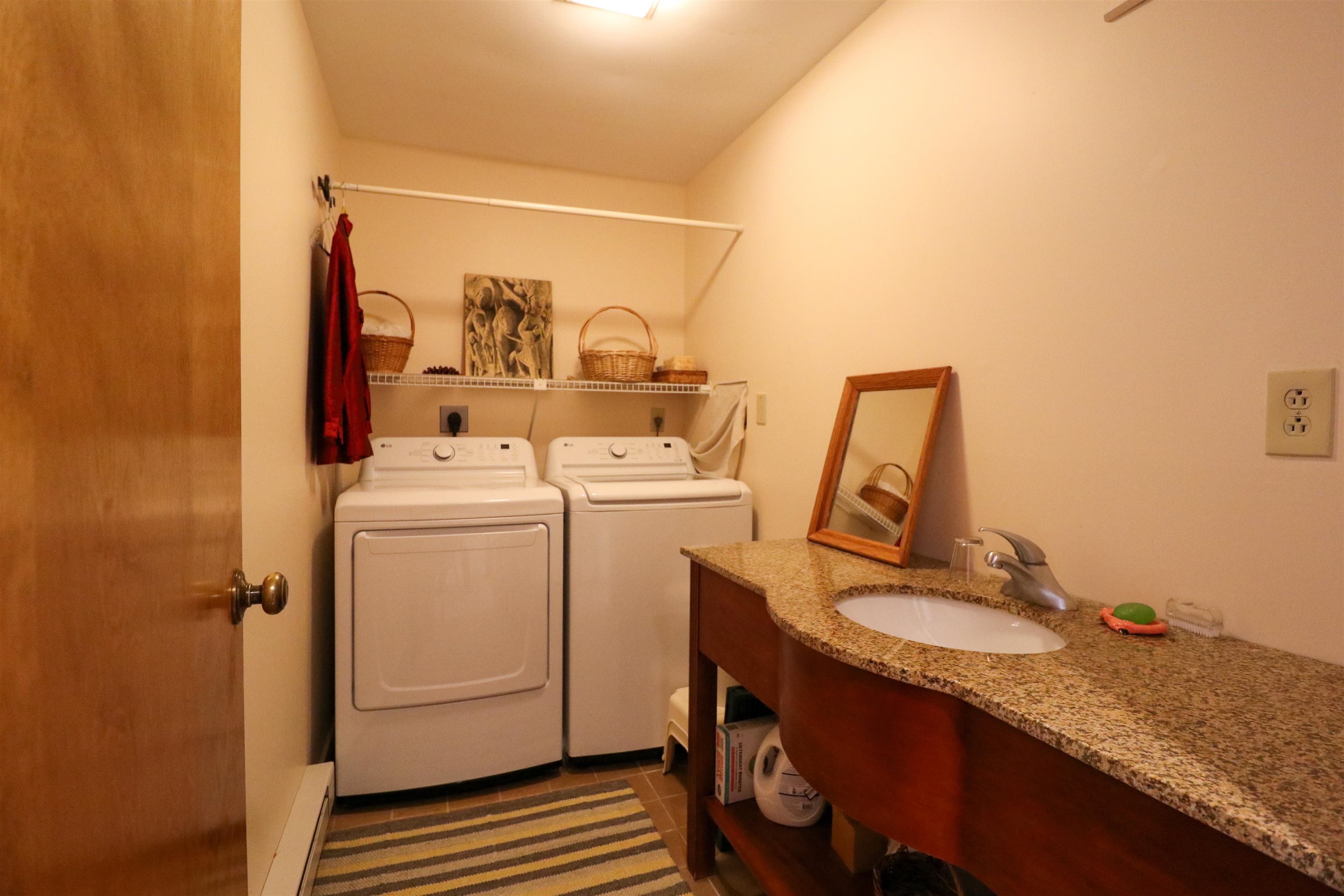 27 College Hl Road Hanover, NH 03755 - Photo 21 of 42