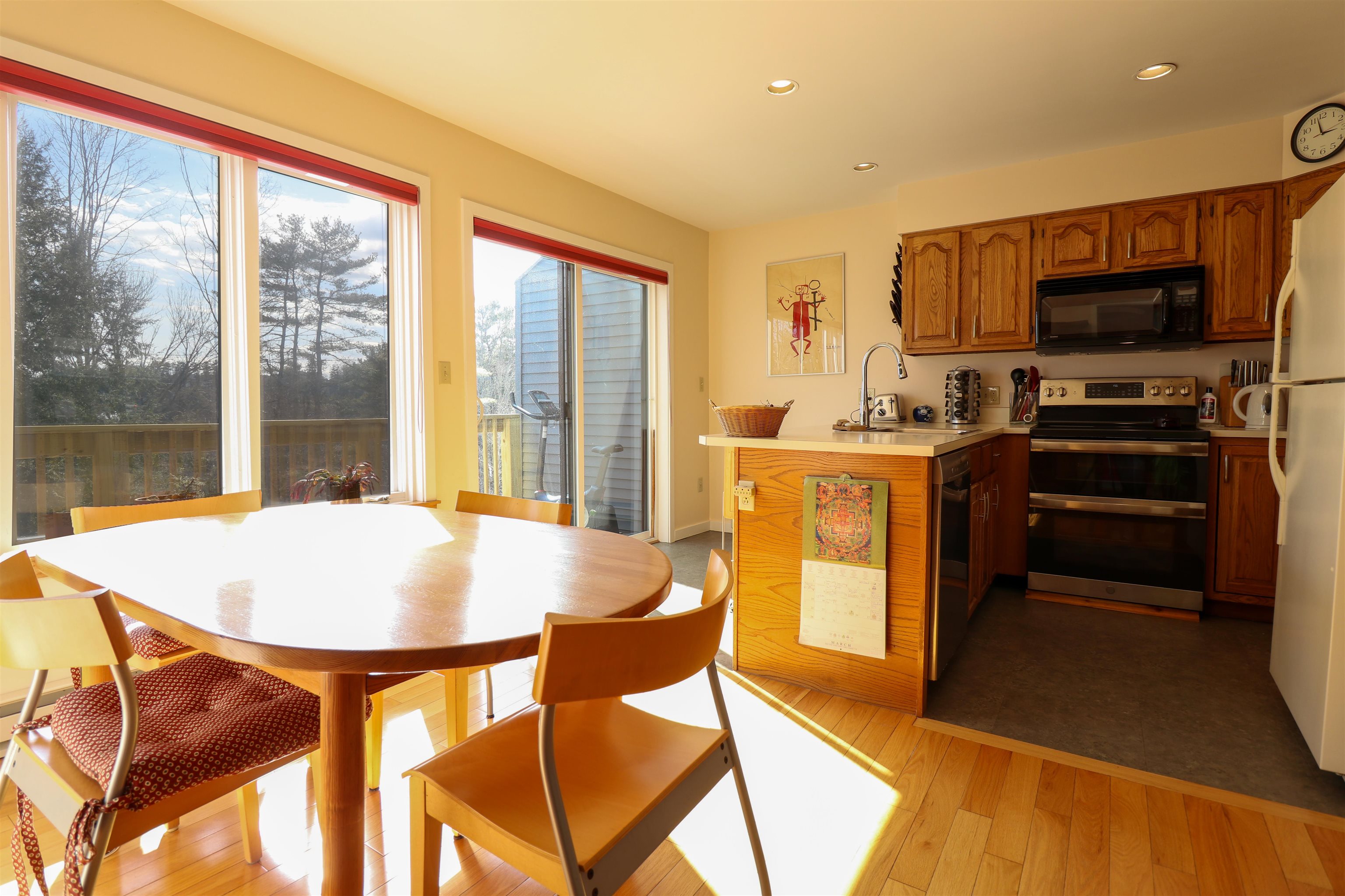 27 College Hl Road Hanover, NH 03755 - Photo 4 of 42