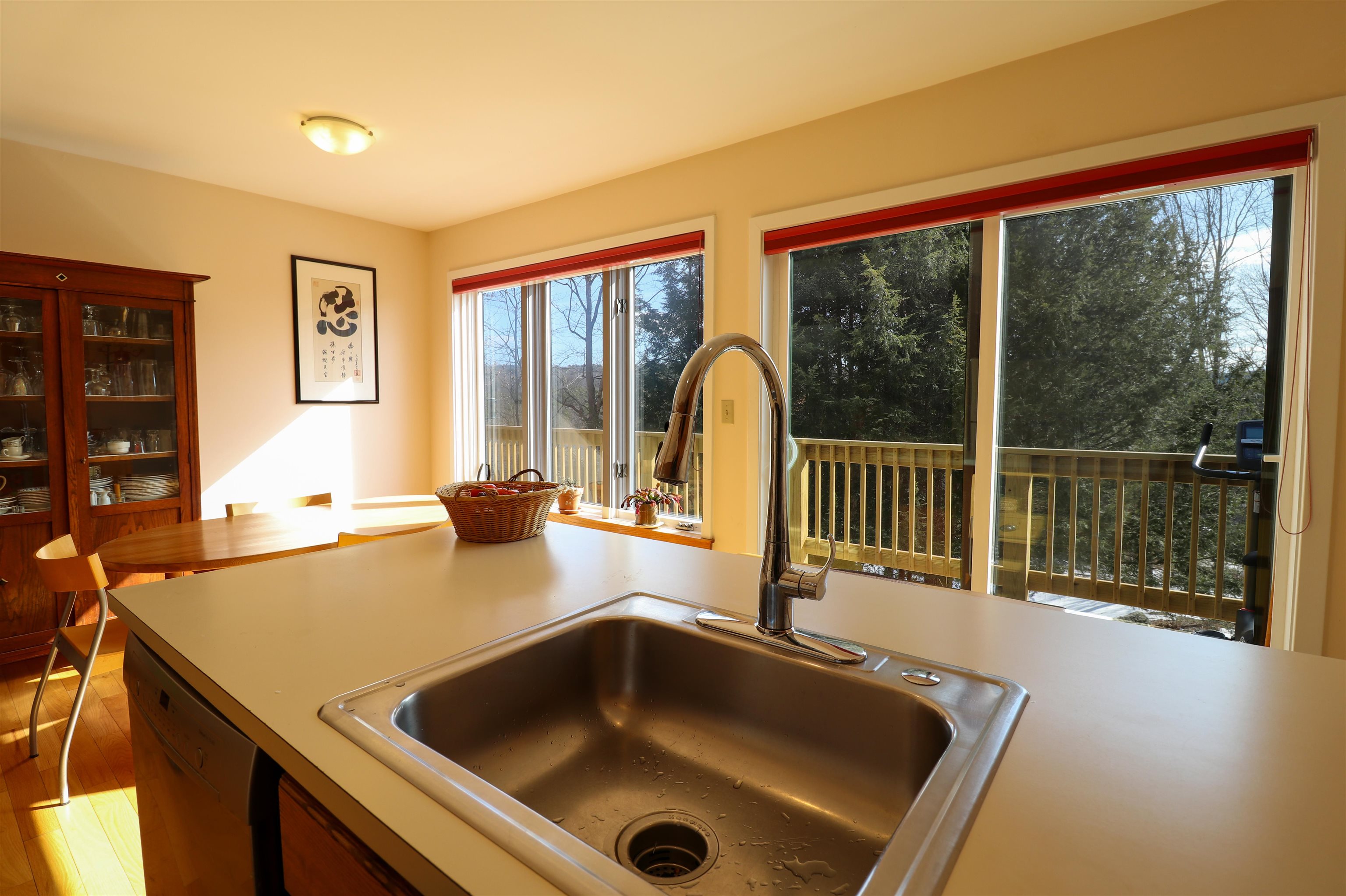 27 College Hl Road Hanover, NH 03755 - Photo 5 of 42