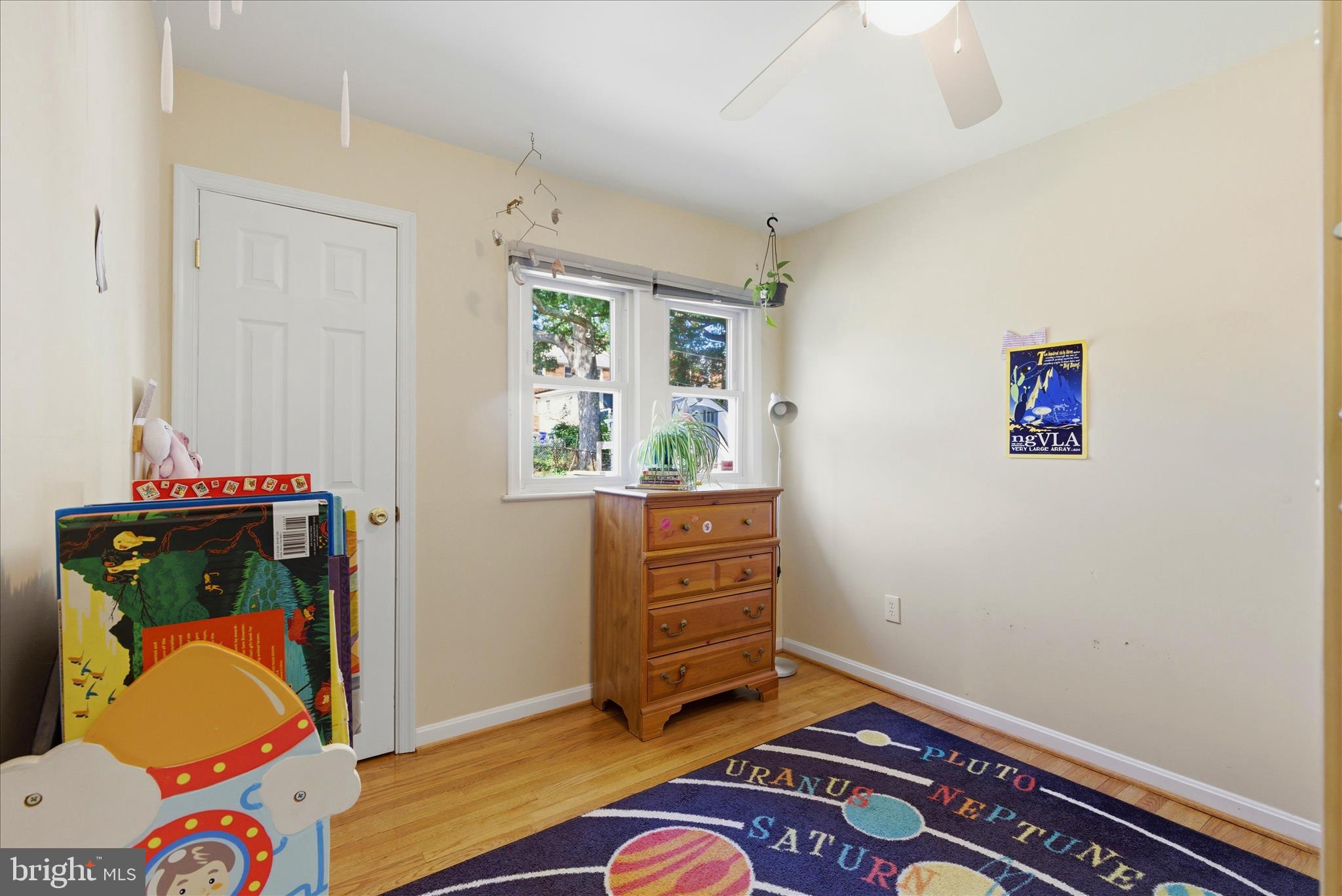 6317 Jason Street Cheverly, MD 20785 - Photo 14 of 34 Second bedroom on main level