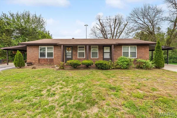 $129,000 | 24 Justice Drive, Belleville, IL 62226