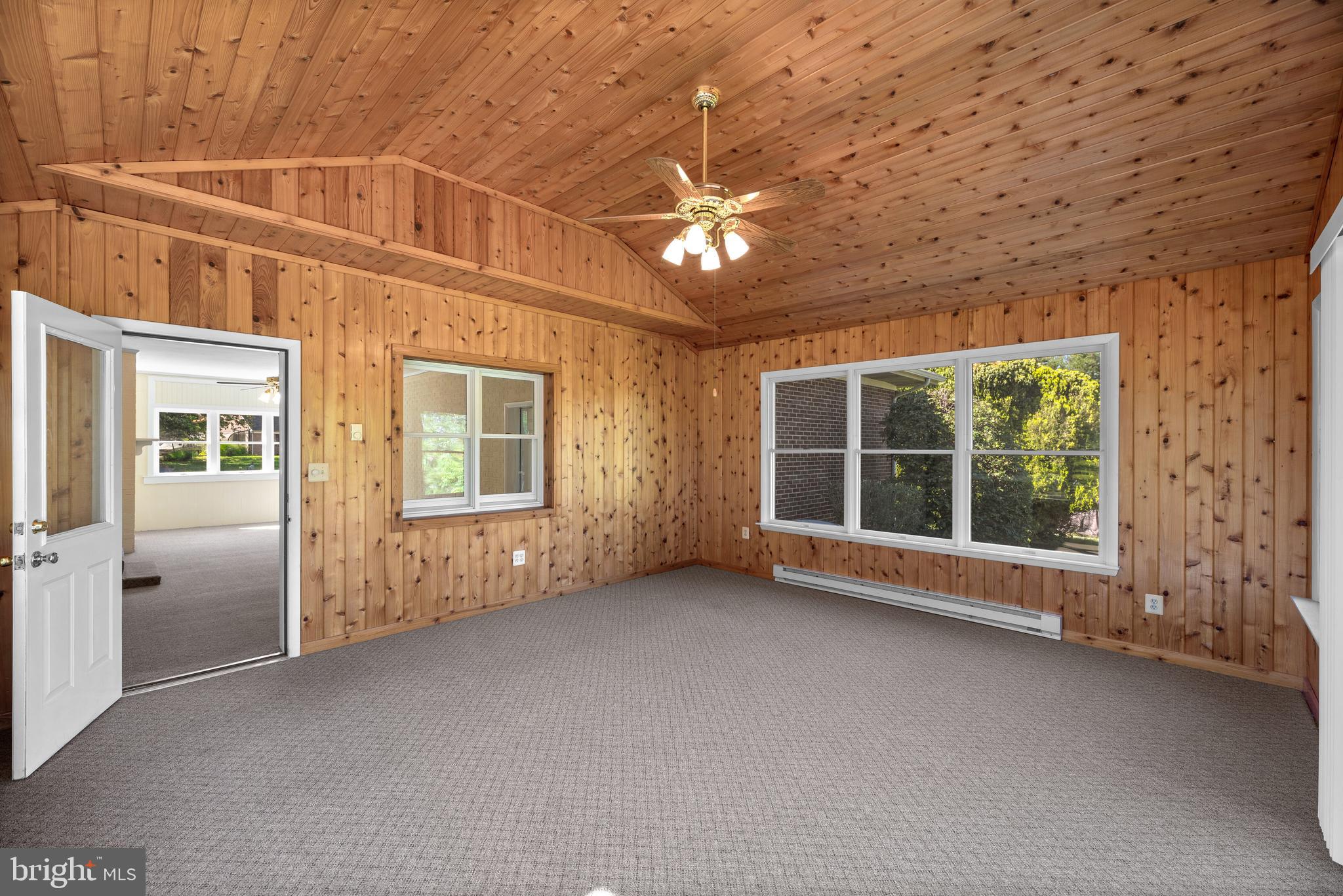 9071 Dunloggin Road Ellicott City, MD 21042 - Photo 13 of 39 Sunroom