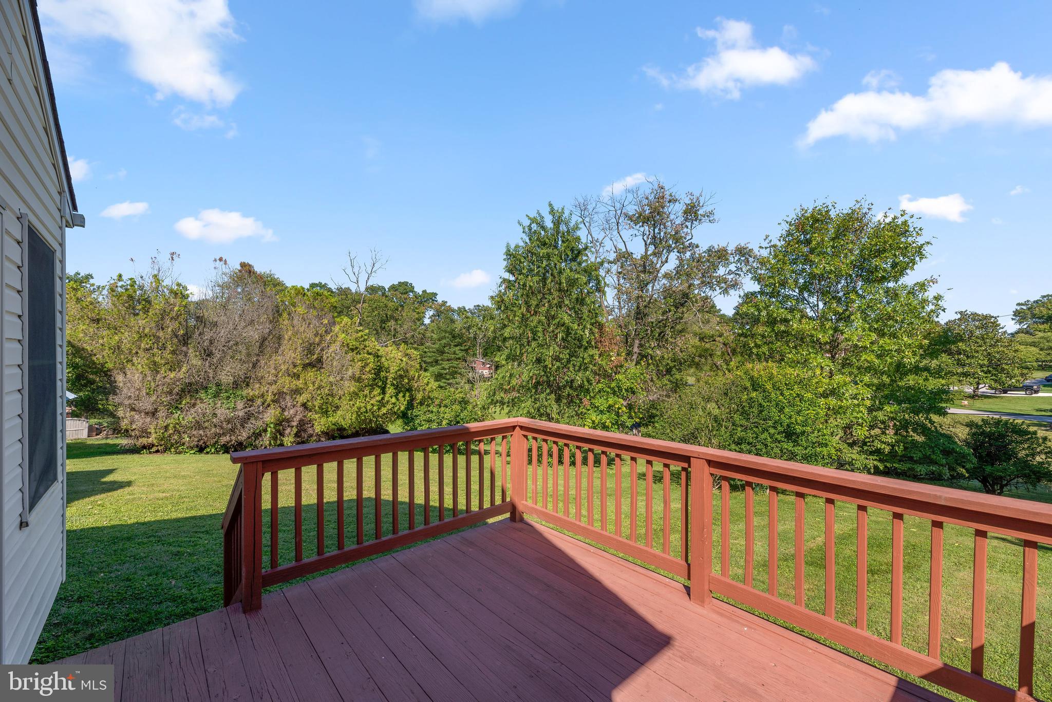 9071 Dunloggin Road Ellicott City, MD 21042 - Photo 16 of 39 Deck